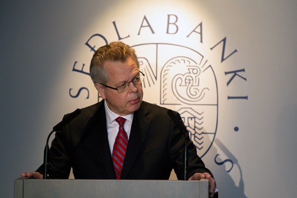 Már Guðmundsson seðlabankastjóri á ársfundi bankans